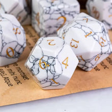 Charger l'image dans la galerie, White Marble Cracked Stone Dice Set for Dungeons & Dragons