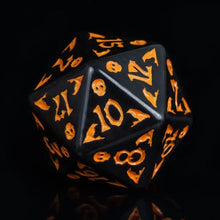 Load image into Gallery viewer, Spooky Resin Dice Set