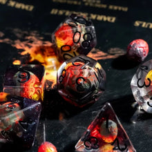 Load image into Gallery viewer, Hatchling’s Hoard Dragon Eggs Dice Set for Dungeons & Dragons