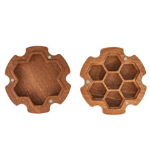 Charger l'image dans la galerie, Gearlock Wood Dice Box for Dungeons & Dragons