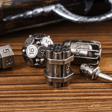 Charger l'image dans la galerie, Ensemble de dés polyédriques en acier usé au combat pour donjons et dragons