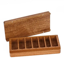 Charger l'image dans la galerie, Coffre du Maître : Boîte à Dés en Bois de Sapele