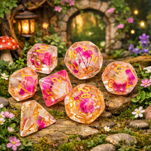 Charger l'image dans la galerie, Rosethorn Flower Dice Set for Dungeons & Dragons