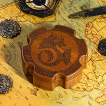 Charger l'image dans la galerie, Gearlock Wood Dice Box for Dungeons & Dragons