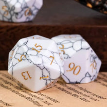 Charger l&#39;image dans la galerie, White Marble Cracked Stone Dice Set for Dungeons &amp; Dragons
