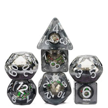 Load image into Gallery viewer, Sailor Navigator&#39;s Compass Dice Set for Dungeons &amp; Dragons
