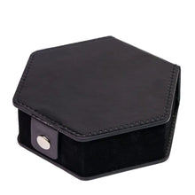 Charger l&#39;image dans la galerie, Leather Dice Box for Dungeons &amp; Dragons
