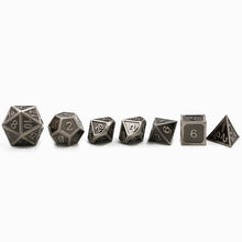 Charger l&#39;image dans la galerie, Ensemble de dés polyédriques en métal gaufré en acier pour donjons et dragons
