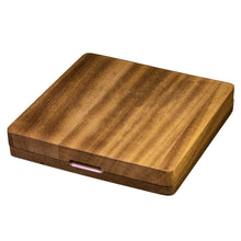 Charger l&#39;image dans la galerie, Ent Wood Dice Storage &amp; Tray for Dungeons &amp; Dragons
